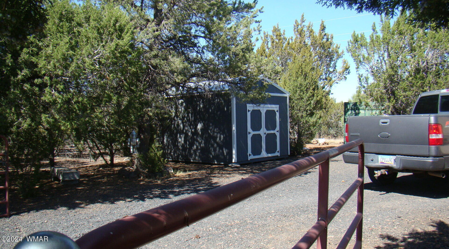 Double door shed