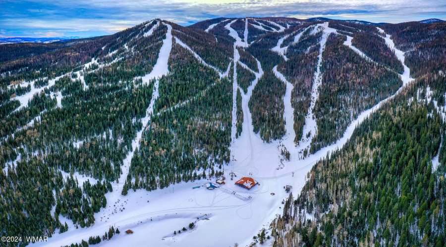 SUNRISE SKI RESORT