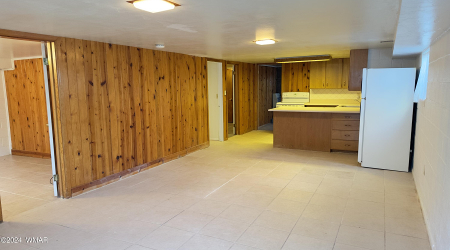 Large Basement Apartment