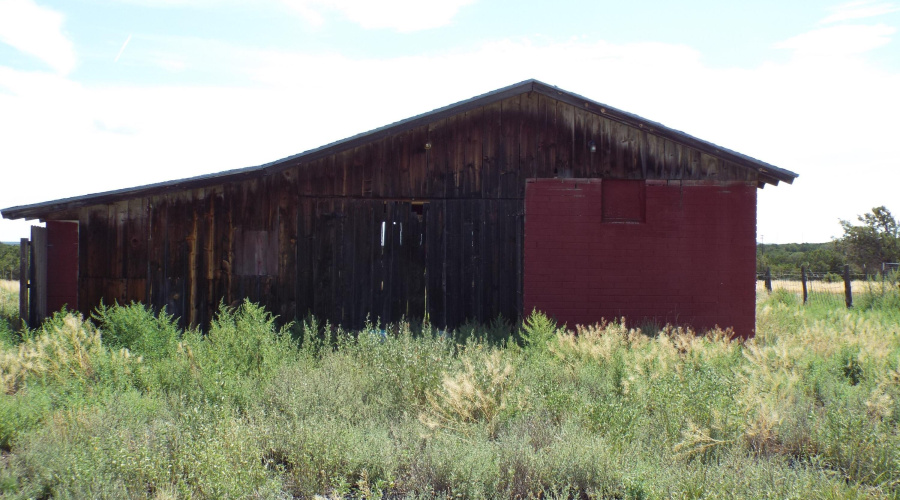 Barn