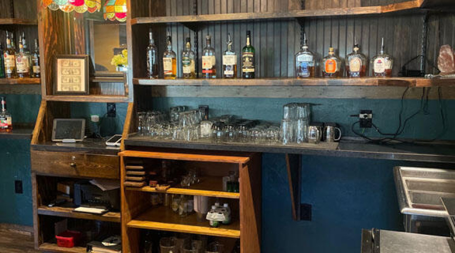 Bar 4