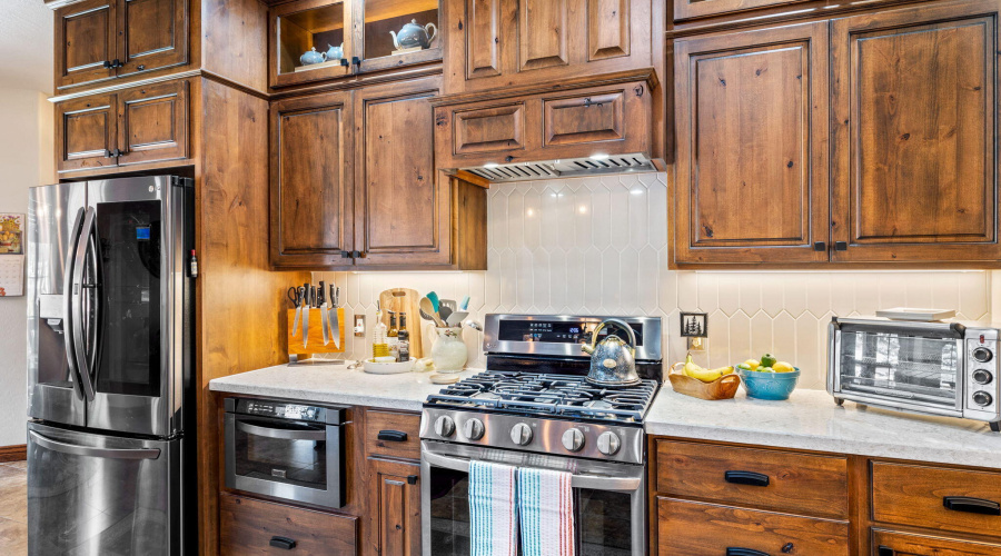 Kitchen with ample cabinets