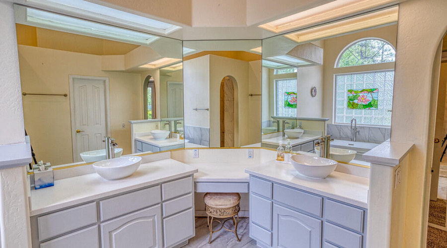 Master bath