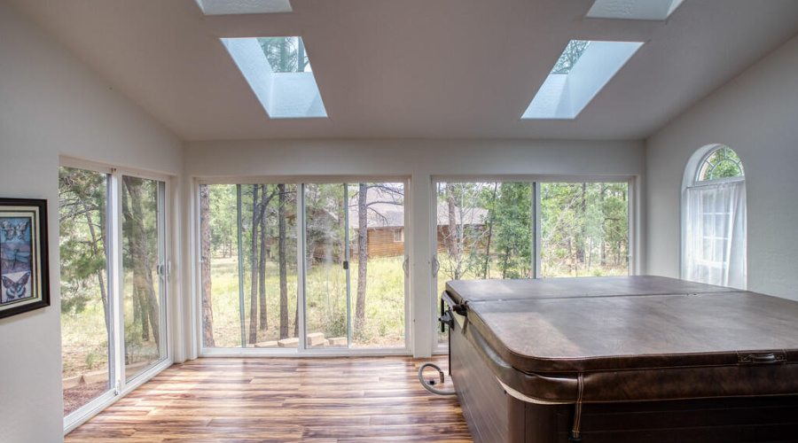 Indoor jacuzzi