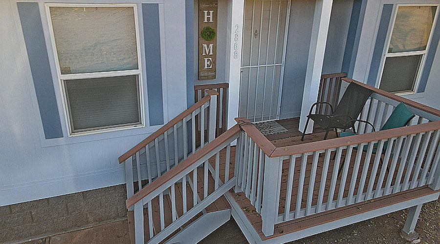 004_Front Porch