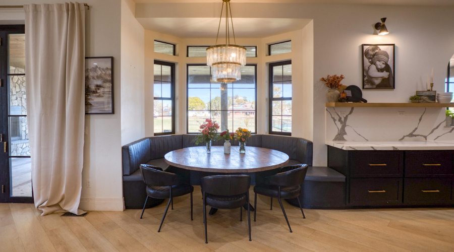 Custom Family Dining