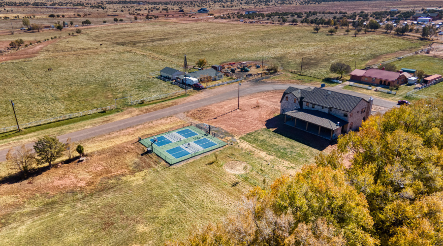 Room for Horses, Gardening & Privacy