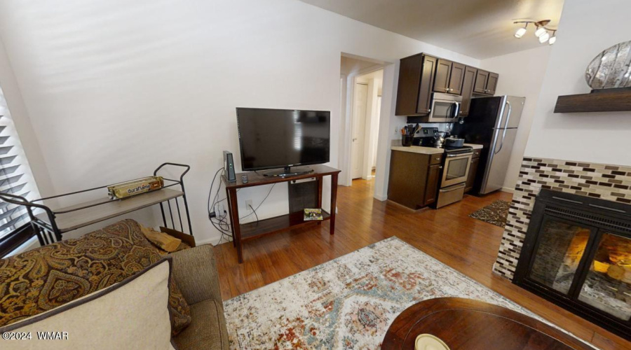 PineCreek_condo_223-Living-Room 2