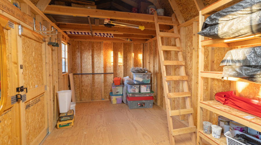 Storage Shed w/Heat, Loft & Electrical