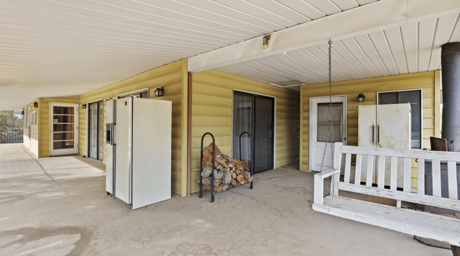 Covered Deck -Front Door