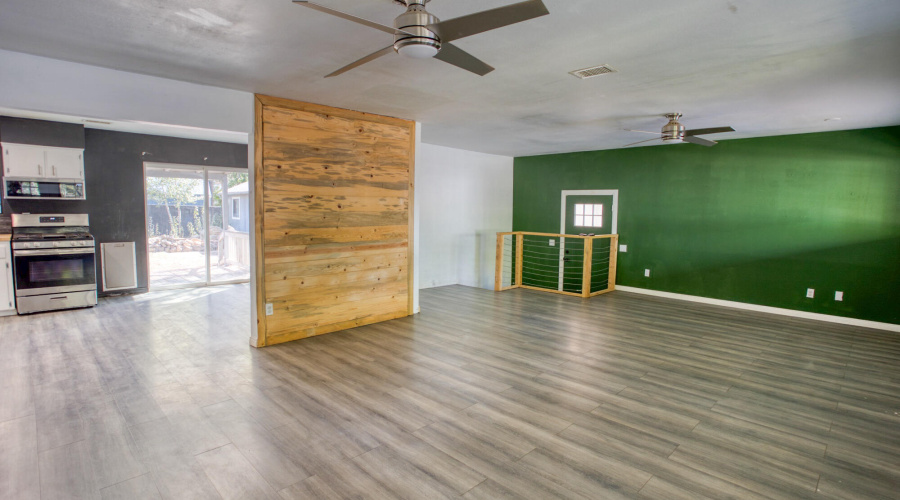 Living/Dining Room