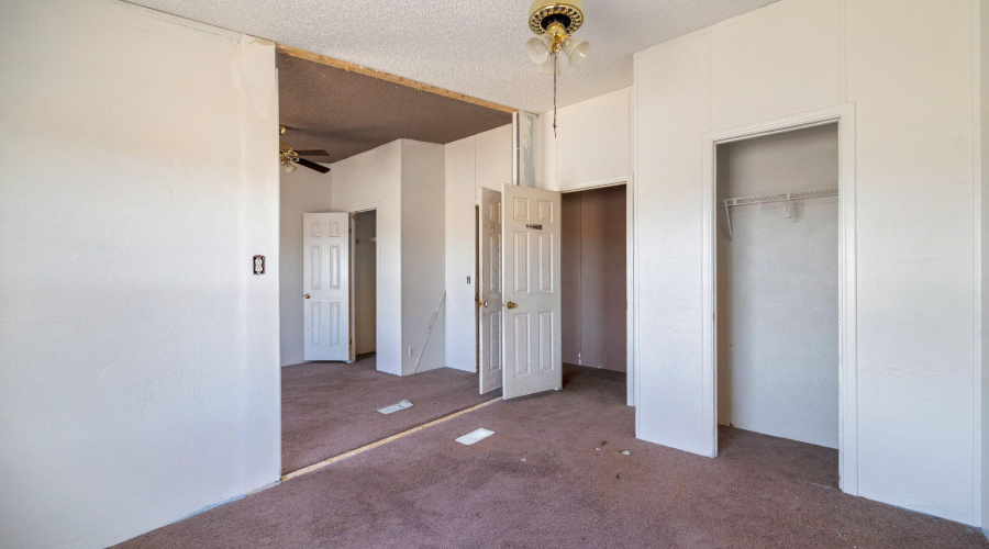 14FoothillsBlvd-Taylor-AZ-19