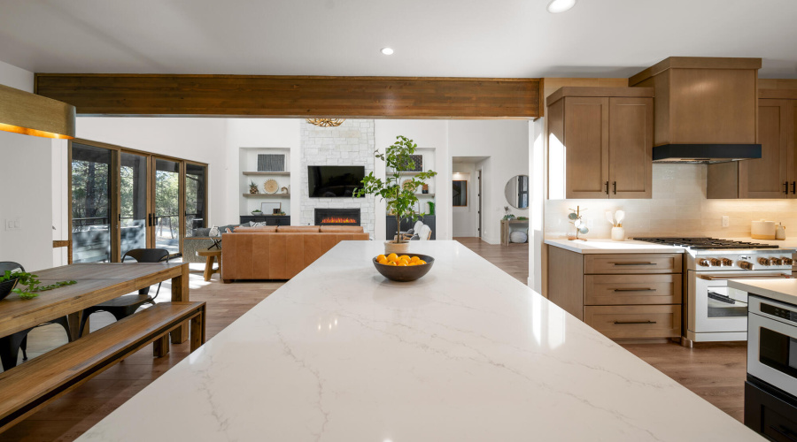 Large Quartz BreakFast Bar