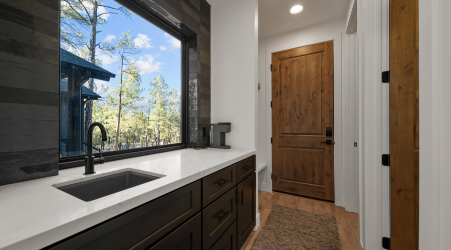 Wet Bar With Cabinetry