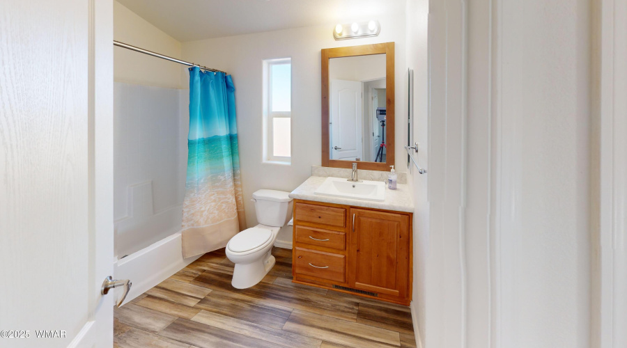 Main House Guest Bathroom