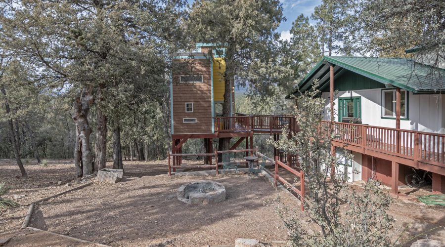 Large Fire Pit Area