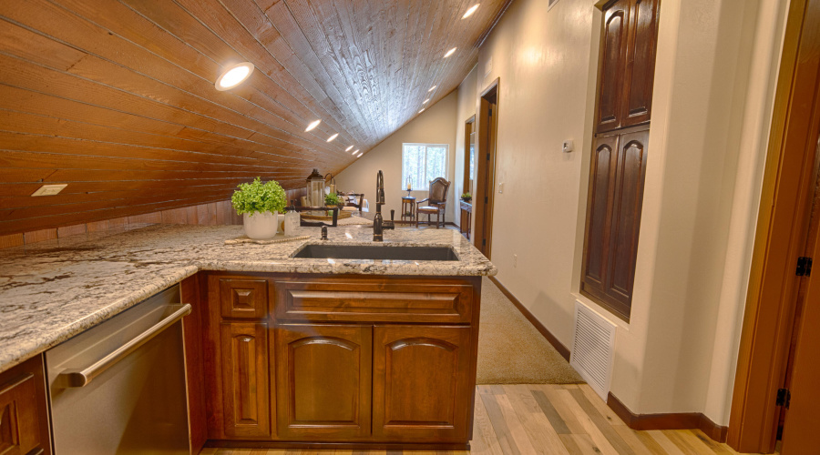 Guest Quarters Kitchen