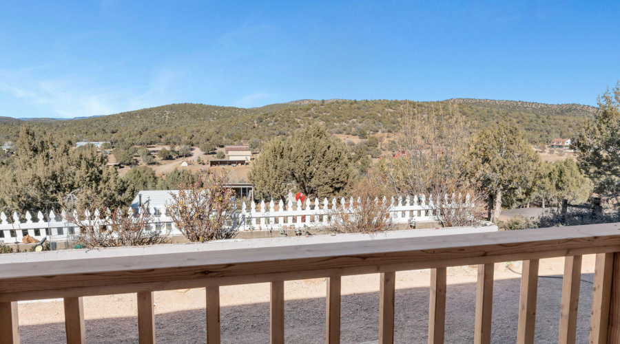 32-web-or-mls-TimberCreekImagery-48