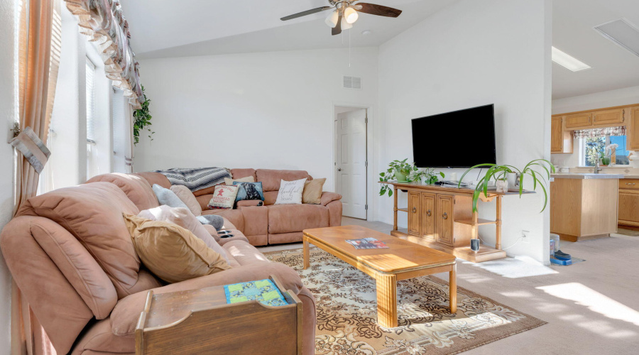 8-web-or-mls-TimberCreekImagery-10