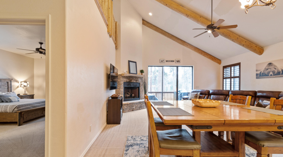 Dining/Great Rm & View to Master Suite