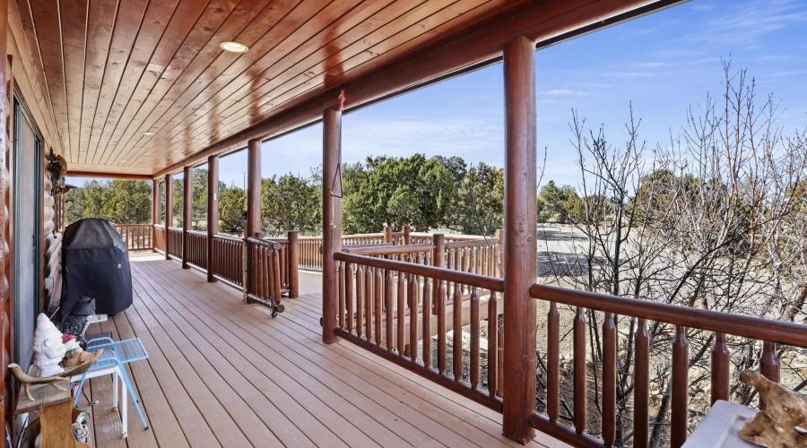 side entrance handicap accessible