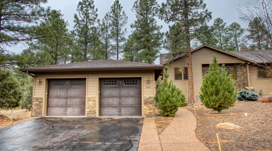 3240 Black Oak Loop, Show Low, Arizona 85901, Bedrooms, ,Bathrooms,Residential,For Sale,Black Oak,254733