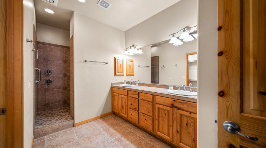 twinflamerealestatemedia-17