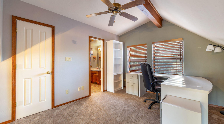 2235EagleLn-Overgaard-AZ-22