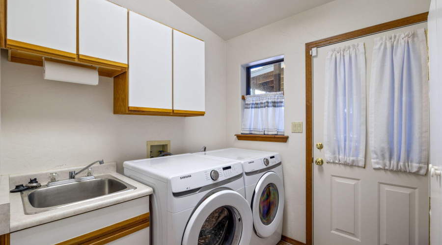 2235EagleLn-Overgaard-AZ-31