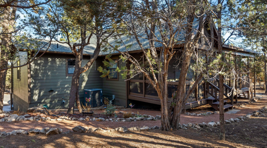 2235EagleLn-Overgaard-AZ-39