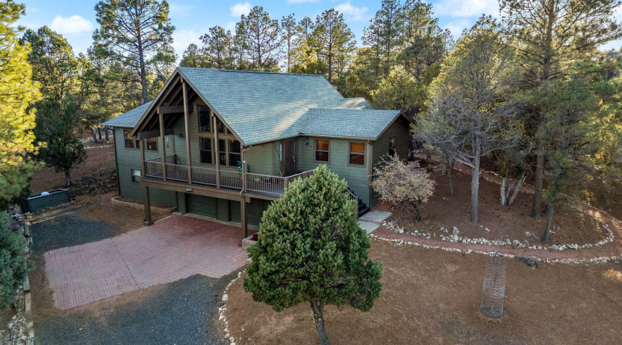 2235EagleLn-Overgaard-AZ-40