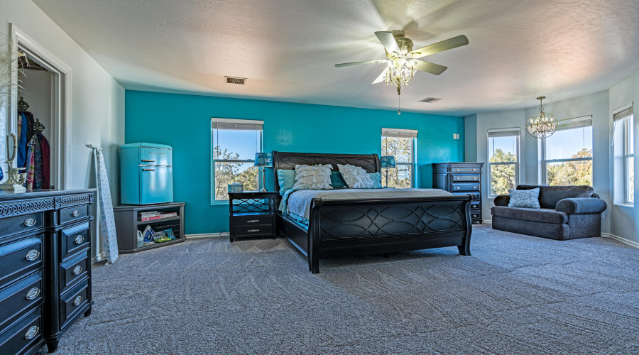 2nd Level Master Bed