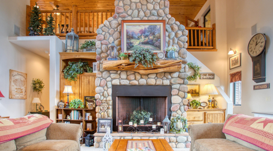 010_Wood Burning Fireplace