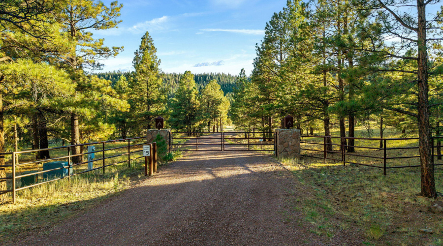 HMRParcel-Greer-AZ-1 (2)