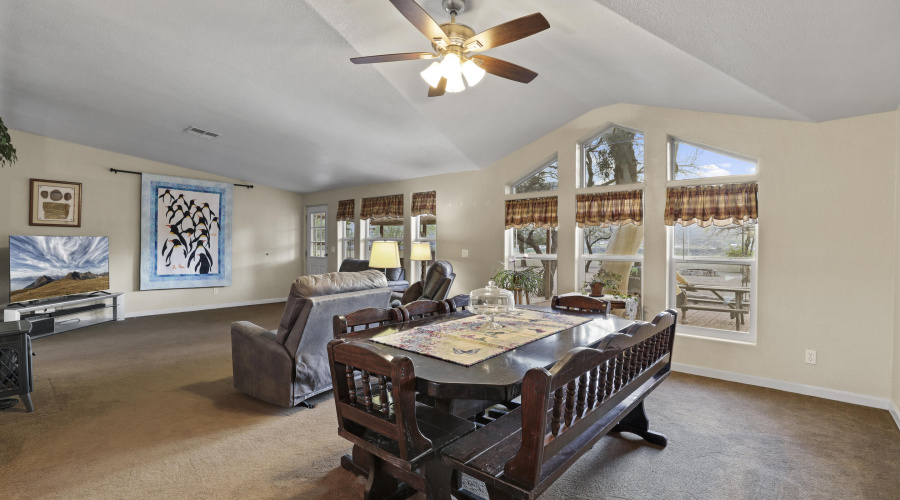 Dining & Living Rooms