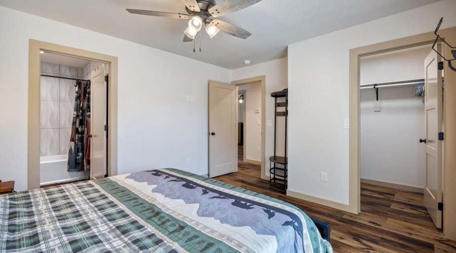 2231SitgreavesDr-Overgaard-AZ-14