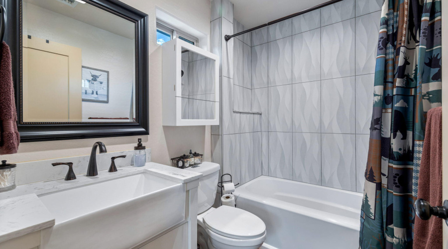 2231SitgreavesDr-Overgaard-AZ-15