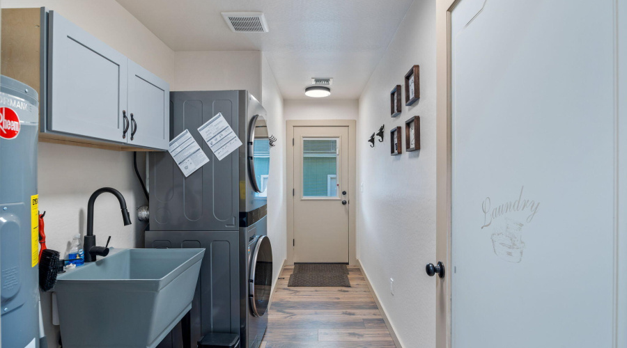 2231SitgreavesDr-Overgaard-AZ-19