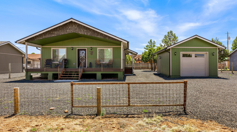 2231SitgreavesDr-Overgaard-AZ-2