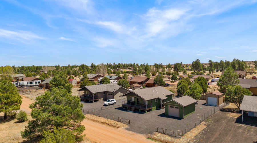 2231SitgreavesDr-Overgaard-AZ-26