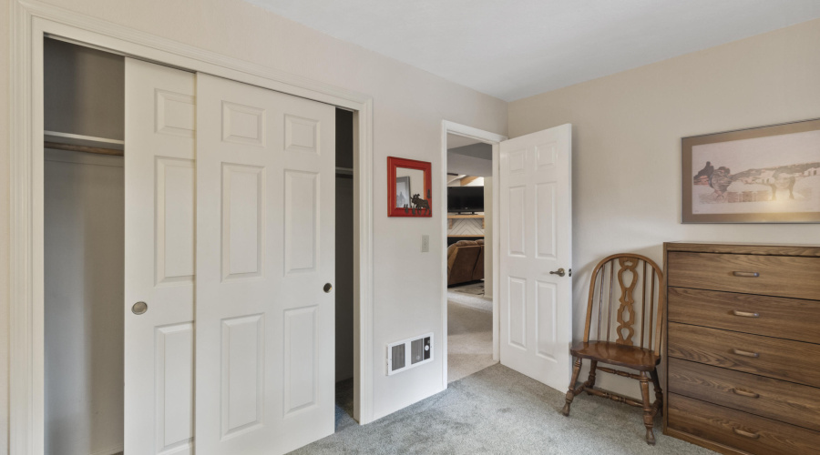 2601 Thunderbolt Circle #14A  (2)