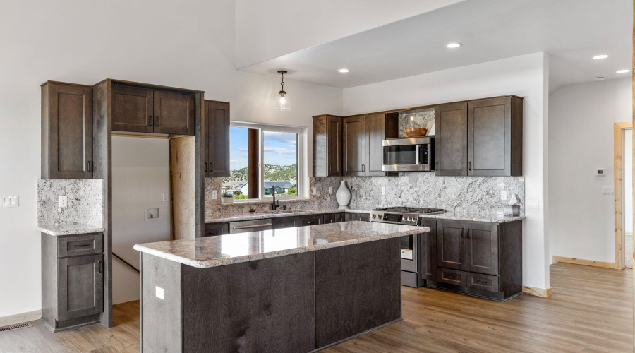 436E11thLane-Eagar-AZ-11