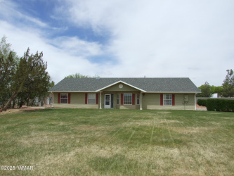 2124 Vista Dr, Snowflake, Arizona 85937, Bedrooms, ,Bathrooms,Residential,For Sale,Vista Dr,255725