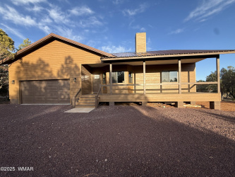 2747 Air Park Drive, Overgaard, Arizona 85933, Bedrooms, ,Bathrooms,Residential,For Sale,Air Park,255740
