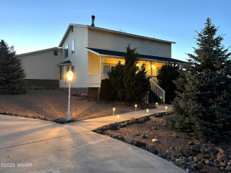 1086 Crosby Street, Eagar, Arizona 85925, Bedrooms, ,Bathrooms,Residential,For Sale,Crosby,255730