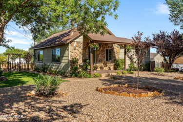 2 700 STREET EAST, Taylor, Arizona 85939, Bedrooms, ,Bathrooms,Residential,For Sale,700 STREET EAST,255764