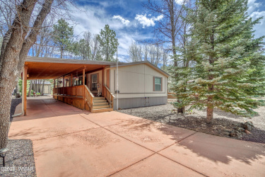 3945 Mark Twain Drive, Pinetop, Arizona 85935, Bedrooms, ,Bathrooms,Residential,For Sale,Mark Twain,255746