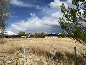 TBD 4th Avenue, Eagar, Arizona 85925, ,Land,For Sale,4th,255802