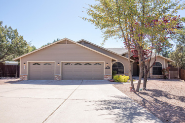 603 Blue Spruce Road, Payson, Arizona 85541, Bedrooms, ,Bathrooms,Residential,For Sale,Blue Spruce,92180