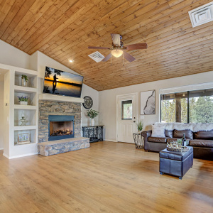 Home Sweet Cabin